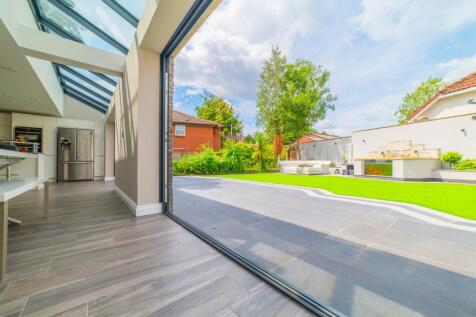 Award-winning Media team on EVERY Listing_7