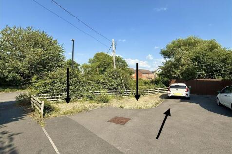 Parking &amp; Extra Land