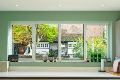 Extended Kitchen Breakfast Room