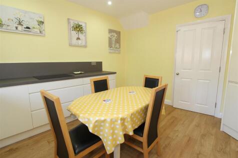 ANNEX KIT-BREAFAST B.JPG