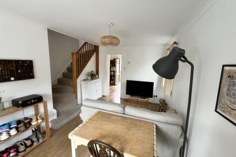 Sheridan Close, Aylesbury Buckinghamshire photo 4
