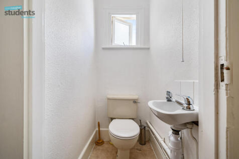 77ebc519-a773-4ff...