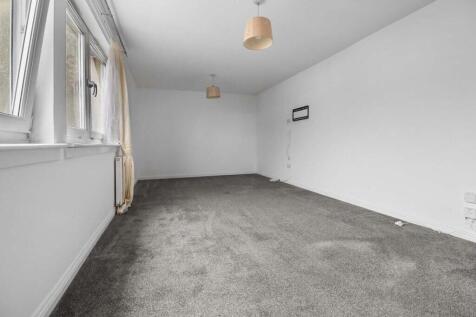 Willowpark Court, Airdrie ML6 0DS photo 4