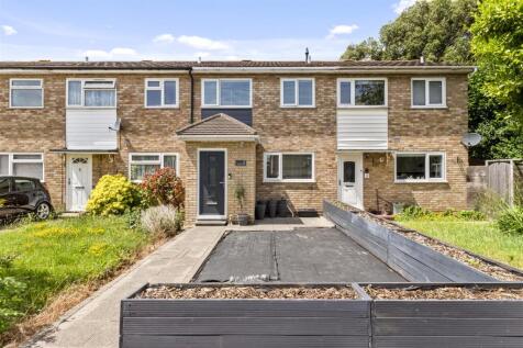 3 Timber Close-019.JPG