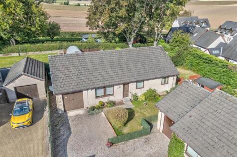 4 Rose Hemming Place Letham-1.JPG