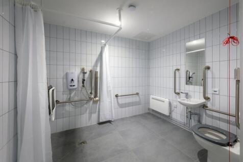 2025  Unit 1 Premier Park  220270.jpg