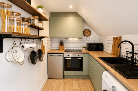 Modern Fitted Kitchen