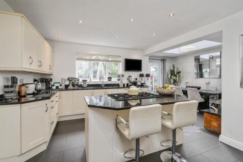 31 Rawthorn Drive_15.jpg