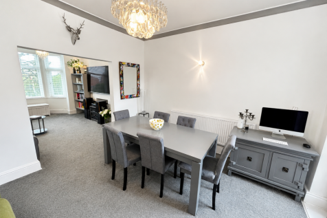 Dining room image 2.png