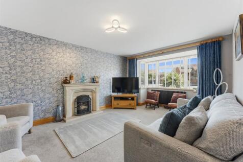 BramptonClose_04.jpg