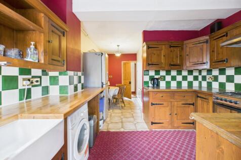 CAM05192G0-PR0147-STILL014