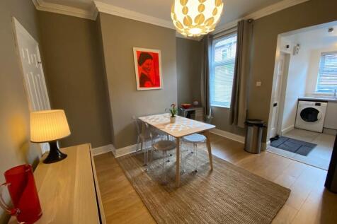 30 Eastwood Road, Ecclesall  photo 4