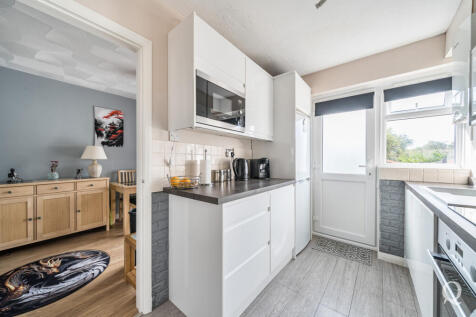 63bb1d40-9c9d-498...