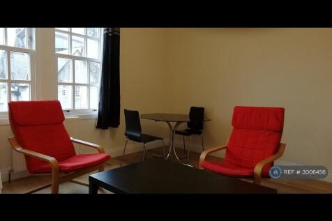 Lounge Showing Dining Area