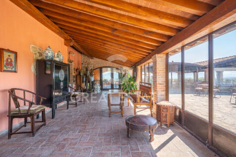 Interno