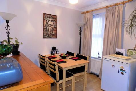 Albert Road, Morley, Leeds, LS27 photo 4