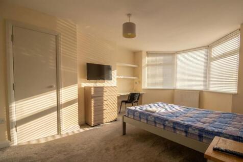 Bed 1 Edited.jpg