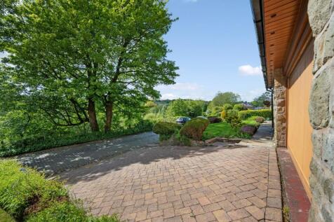 Treetops External-8.jpg