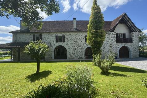 Property Image 1
