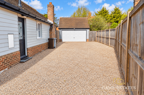 Drive way