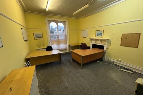 Office to rent Image 5