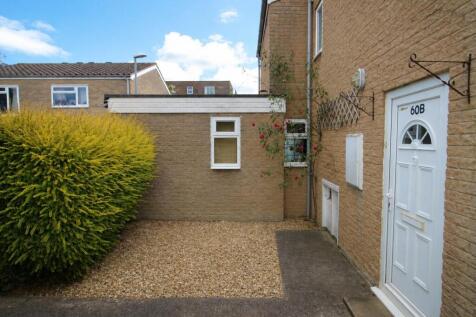 Front Garden Courtyard.jpg