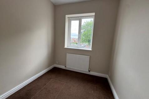 Bedroom Small