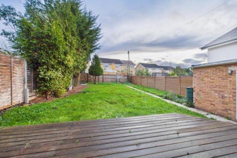 CAM01740G0-PR0468-STILL009