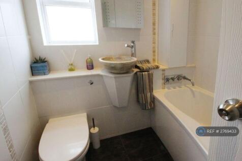 Bathroom/Shower