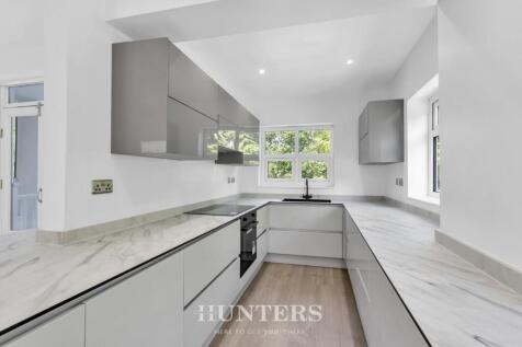 Manchester Road (23).jpg