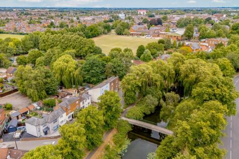 45 London Road (Spalding)-1