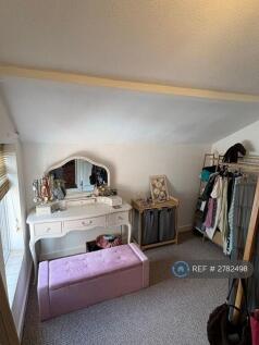 Dressing Room / 3rd Bedroom 