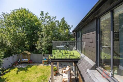 Lodge lane, 33-001.jpg