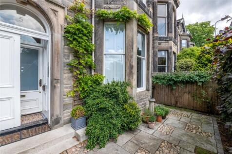 Ravelston Place