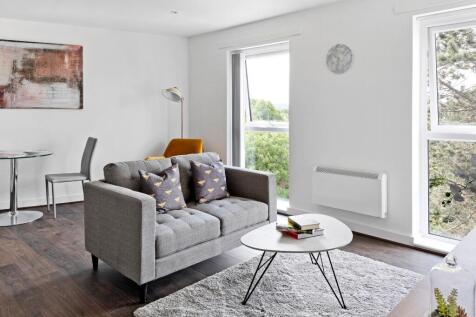 Flat 14,  Dale House, London Road, Hazel Grove, Stockport, SK7 photo 3