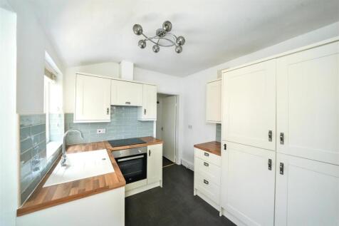 36 Belmont Road, Penn, Wolverhampton photo 3