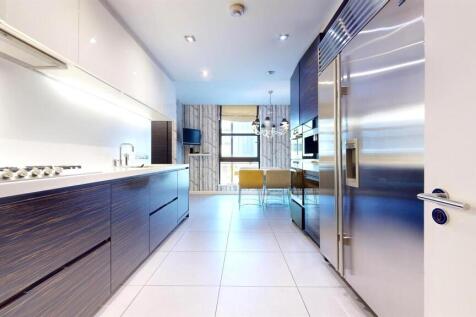 Property for sale in Battersea by Barrain London