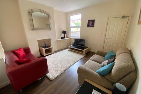 New Road, Wrexham, LL11 photo 3