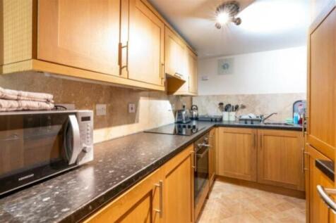 flat 6-7