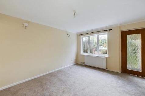 CAM02545G0-PR0054-STILL005