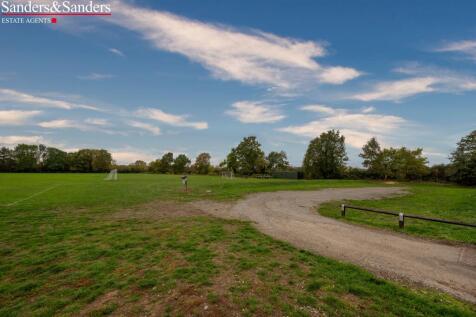 Nearby Dugdale Playing Field
