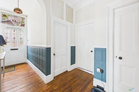 CAM03111G0-PR0330...