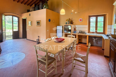 Interno