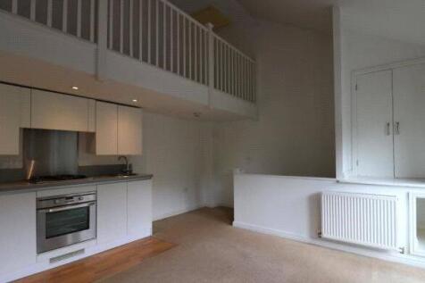 Kitchen &amp; Mezzanine