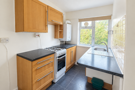 Cooks Spinney, Harlow, Essex photo 3