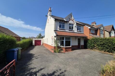 3 Bed Detached Family Home For Sale