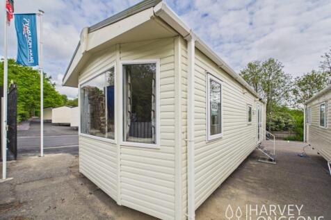 Exterior of the Pemberton Avon Holiday Caravan at 