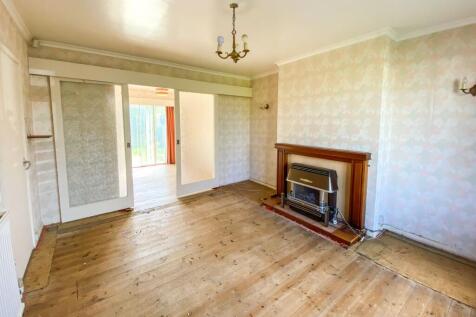 1 Belmore Gardens, Bath BA2 1HU