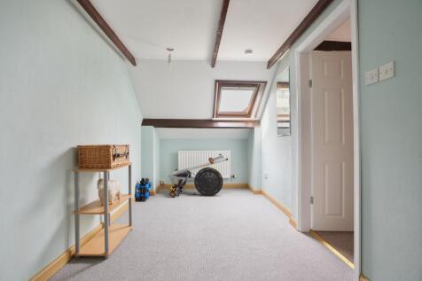 EweMove Estate Agents Scunthorpe - Loft Room