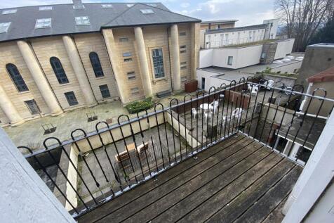 Meridian Place (Flat 3), (First Floor Flat), Clifton, Bristol, BS8 photo 4